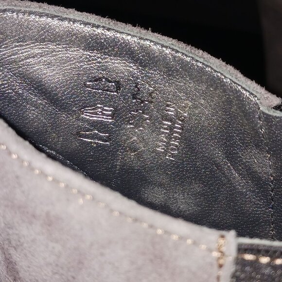 NEW Eric‎ Michael Ariella Grey Suede Ankle Booties, Size 41/US 10.5 - Picture 7 of 12